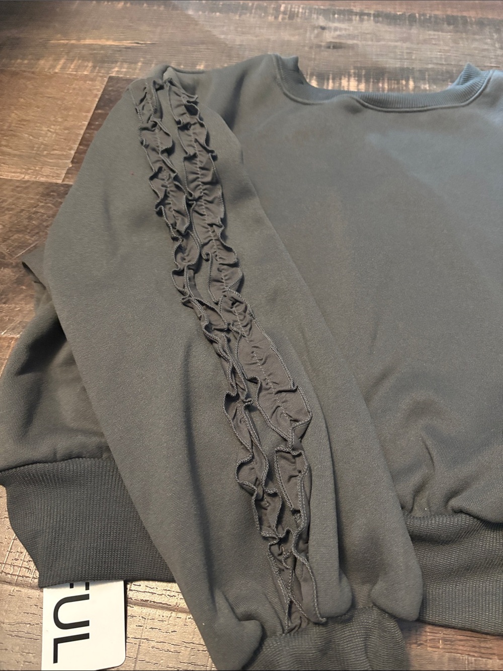 Charcoal Ruffle-Sleeve Pullover Sweatshirt - Picture 2 of 3